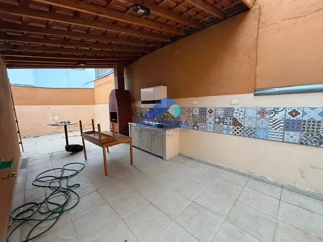Casa com 110m² 3 quartos e 2 banheiros, à venda ou para alugar, no bairro Jardim Renata em São José Dos Campos