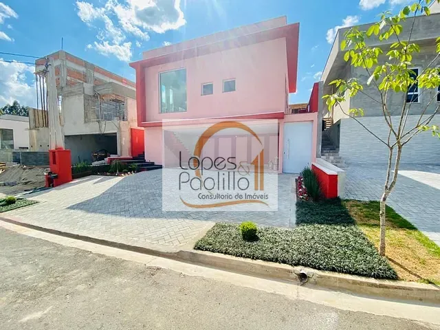 Casa com 360m² 3 quartos e 3 banheiros, à venda, no bairro Rio Abaixo em Atibaia