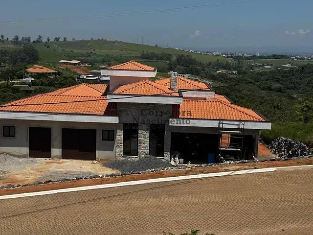 Casa 4 quartos e 4 banheiros, à venda, no bairro Condomínio Terras de Santa Mariana em Caçapava