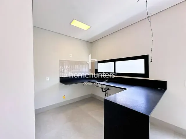 Casa com 196m² 3 quartos e 4 banheiros, à venda, no bairro Parque Taquaral em Campinas