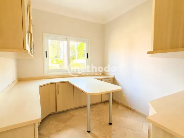 Casa com 2154m² 4 quartos e 6 banheiros, à venda, no bairro Gramado em Campinas