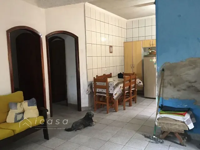 Casa com 275m² 2 quartos e 1 banheiro, à venda, no bairro Pontal de Santa Marina em Caraguatatuba