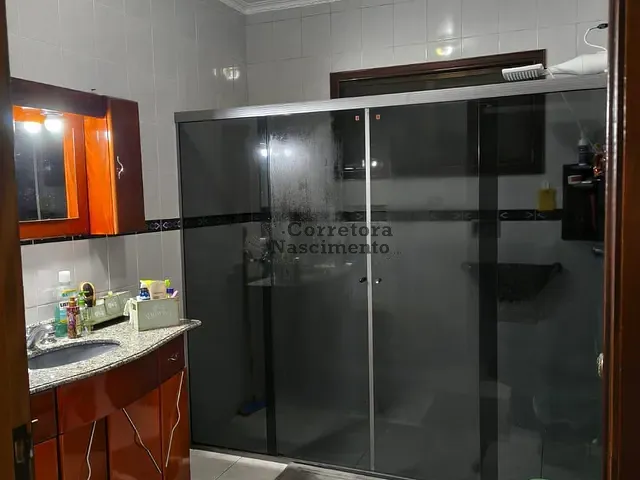 Casa 6 quartos e 3 banheiros, à venda, no bairro Cidade Jardim em Jacareí
