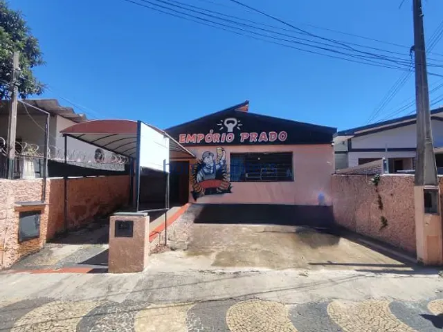 Casa com 370m², à venda, no bairro Jardim Leonor em Campinas