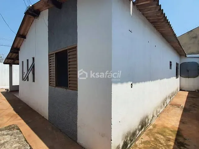 Casa com 468m² 4 quartos e 2 banheiros, à venda, no bairro Jardim Anache em Campo Grande