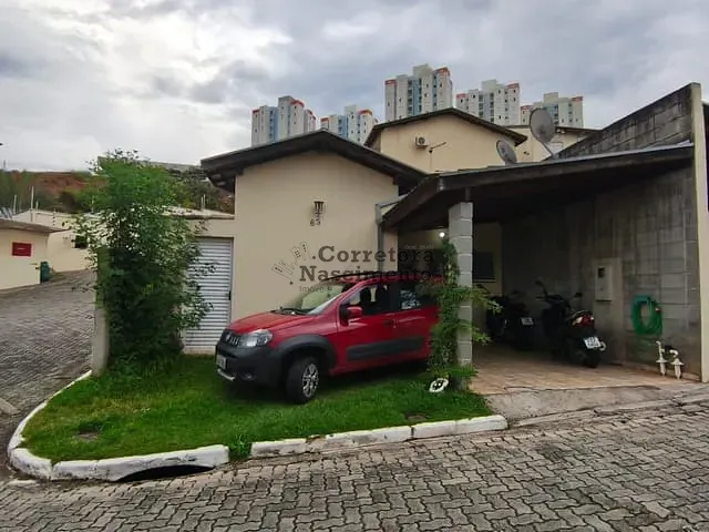 Casa com 190m² 3 quartos e 2 banheiros, à venda, no bairro Loteamento Jardim Sol Nascente em Jacareí