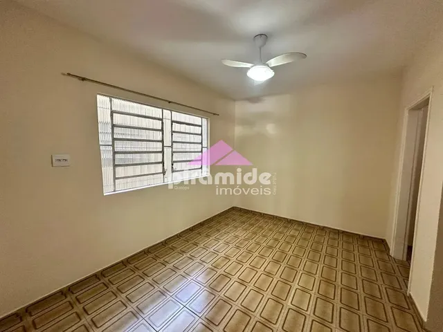 Casa com 110m² 2 quartos e 2 banheiros, para alugar, no bairro Jardim Paulista em São José Dos Campos