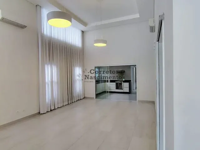 Casa 2 quartos e 3 banheiros, para alugar, no bairro Loteamento Villa Branca em Jacareí