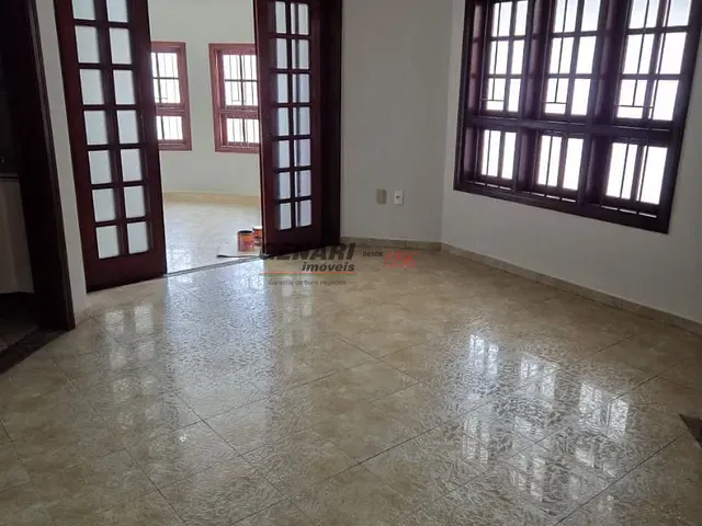 Casa com 250m² 4 quartos e 4 banheiros, à venda, no bairro Jardim Regina em Indaiatuba