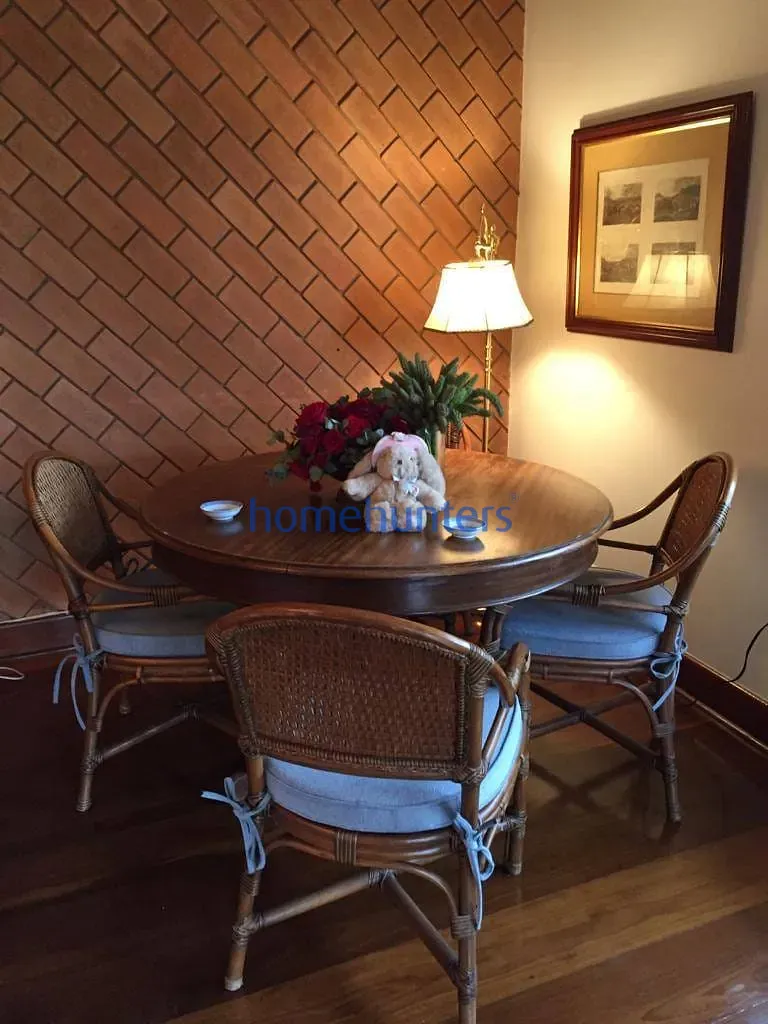 Casa, 6 quartos, 1197 m² - Foto 8