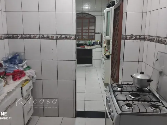 Casa com 200m² 6 quartos e 4 banheiros, à venda, no bairro Jardim da Granja em São José dos Campos