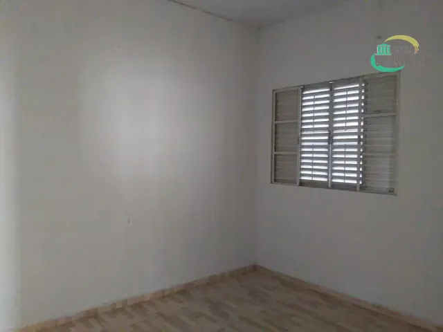 Casa com 292m² 3 quartos e 1 banheiro, para alugar, no bairro Bonfim em Campinas