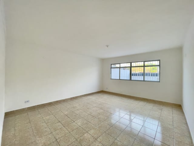 Casa com 263m² 3 quartos e 3 banheiros, à venda, no bairro Cidade Ademar em São Paulo