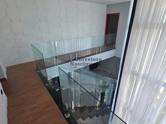 Casa 4 quartos e 5 banheiros, à venda, no bairro Jardim Jacinto em Jacareí