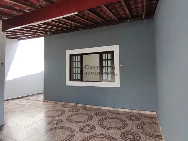 Casa com 140m² 2 quartos e 1 banheiro, à venda, no bairro Residencial Santa Paula em Jacareí