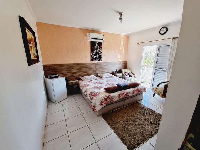 Casa com 350m² 3 quartos e 3 banheiros, à venda, no bairro Campos Elíseos em Taubaté