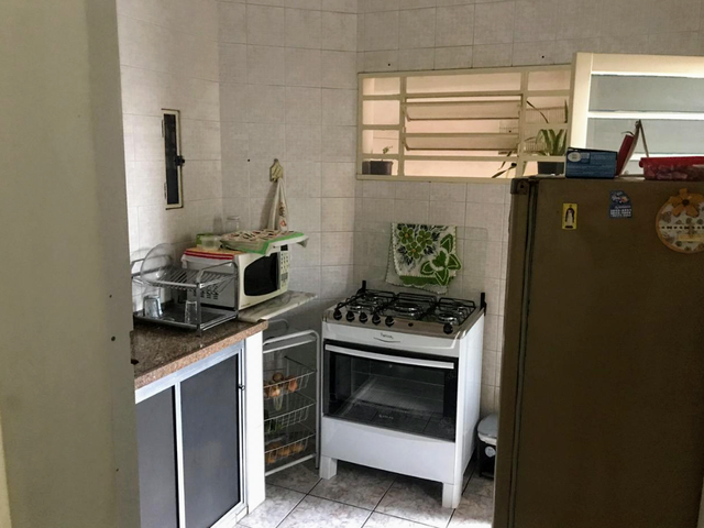 Casa 2 quartos e 1 banheiro, à venda, no bairro Parque São Domingos em Pindamonhangaba