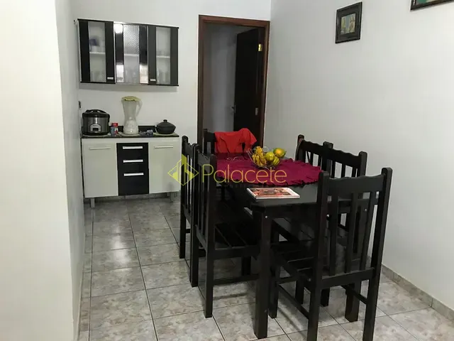 Casa 2 quartos e 1 banheiro, à venda, no bairro Parque São Domingos em Pindamonhangaba