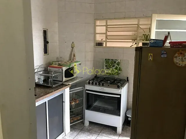 Casa 2 quartos e 1 banheiro, à venda, no bairro Parque São Domingos em Pindamonhangaba
