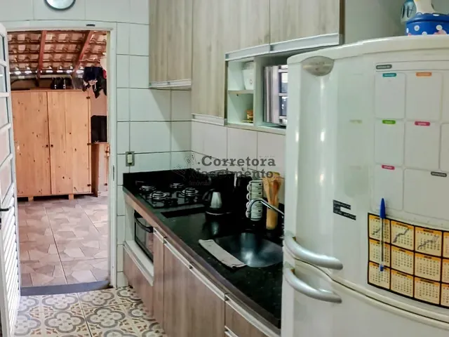 Casa com 113m² 2 quartos e 1 banheiro, à venda, no bairro Jardim Marcondes em Jacareí
