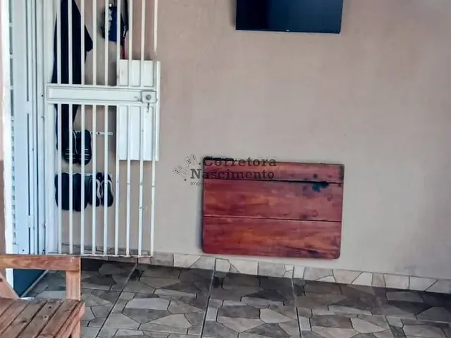 Casa com 113m² 2 quartos e 1 banheiro, à venda, no bairro Jardim Marcondes em Jacareí
