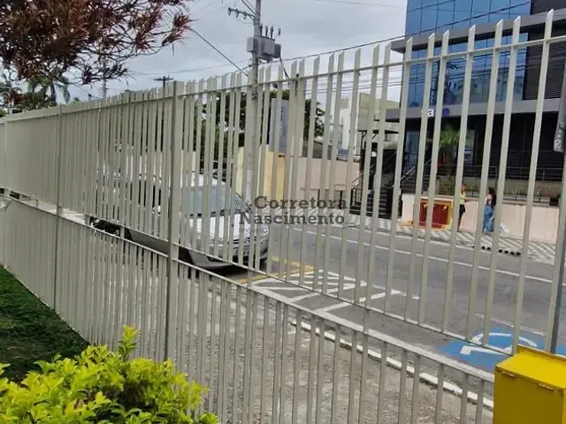Casa com 300m² 3 quartos e 2 banheiros, à venda, no bairro Jardim Pereira do Amparo em Jacareí