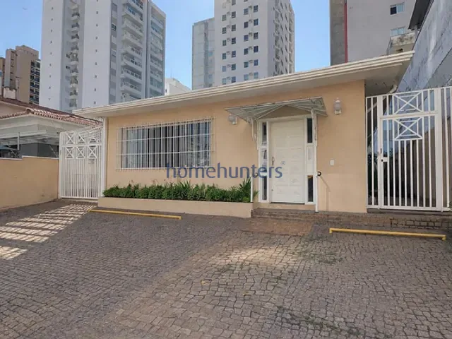 Casa à venda, no bairro Cambuí em Campinas