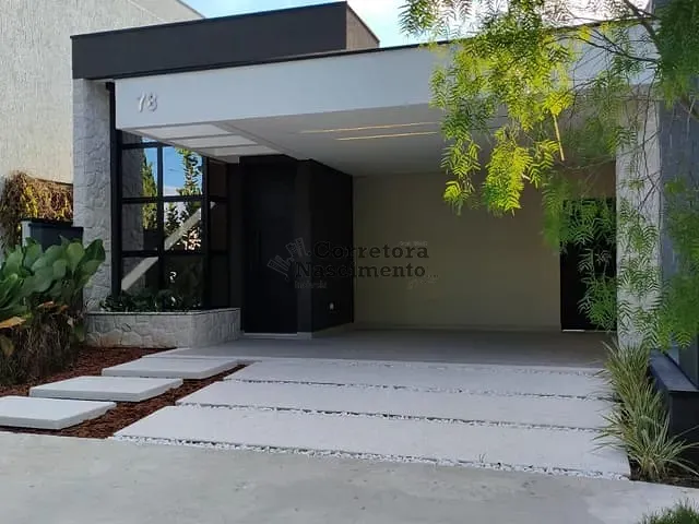 Casa com 212m² 3 quartos e 2 banheiros, à venda, no bairro Jardim Jacinto em Jacareí