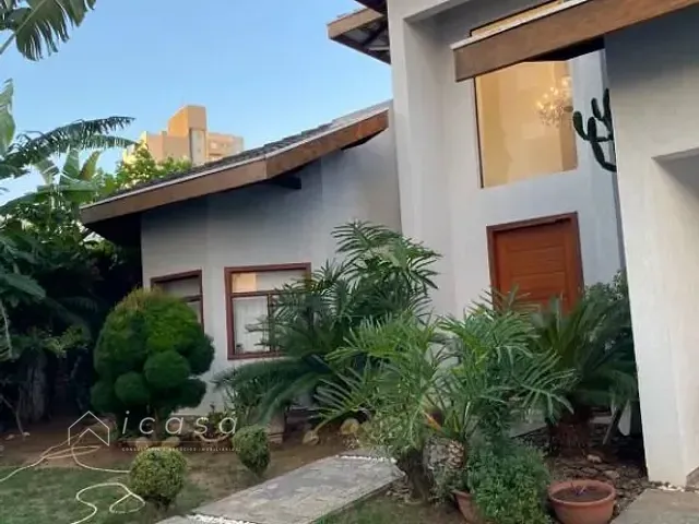 Casa com 890m² 4 quartos e 4 banheiros, à venda, no bairro Jardim das Nações em Taubaté