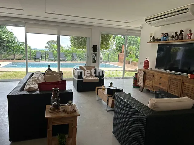 Casa com 584m² 5 quartos e 8 banheiros, à venda, no bairro Caminhos de San Conrado em Campinas