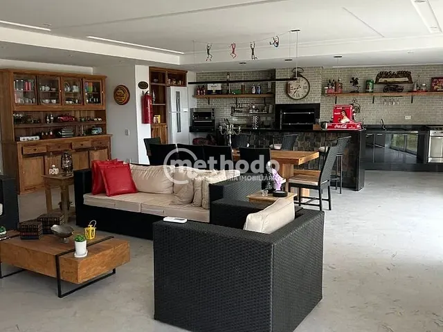 Casa com 584m² 5 quartos e 8 banheiros, à venda, no bairro Caminhos de San Conrado em Campinas