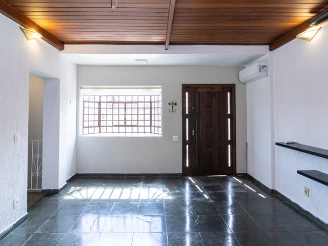 Casa com 264m² 2 quartos e 3 banheiros, à venda, no bairro Vila Romana em São Paulo