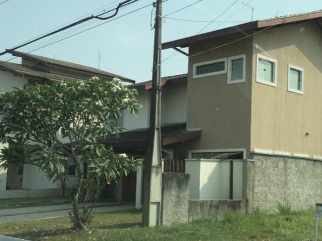 Casa à venda, no bairro Condomínio Real Ville em Pindamonhangaba