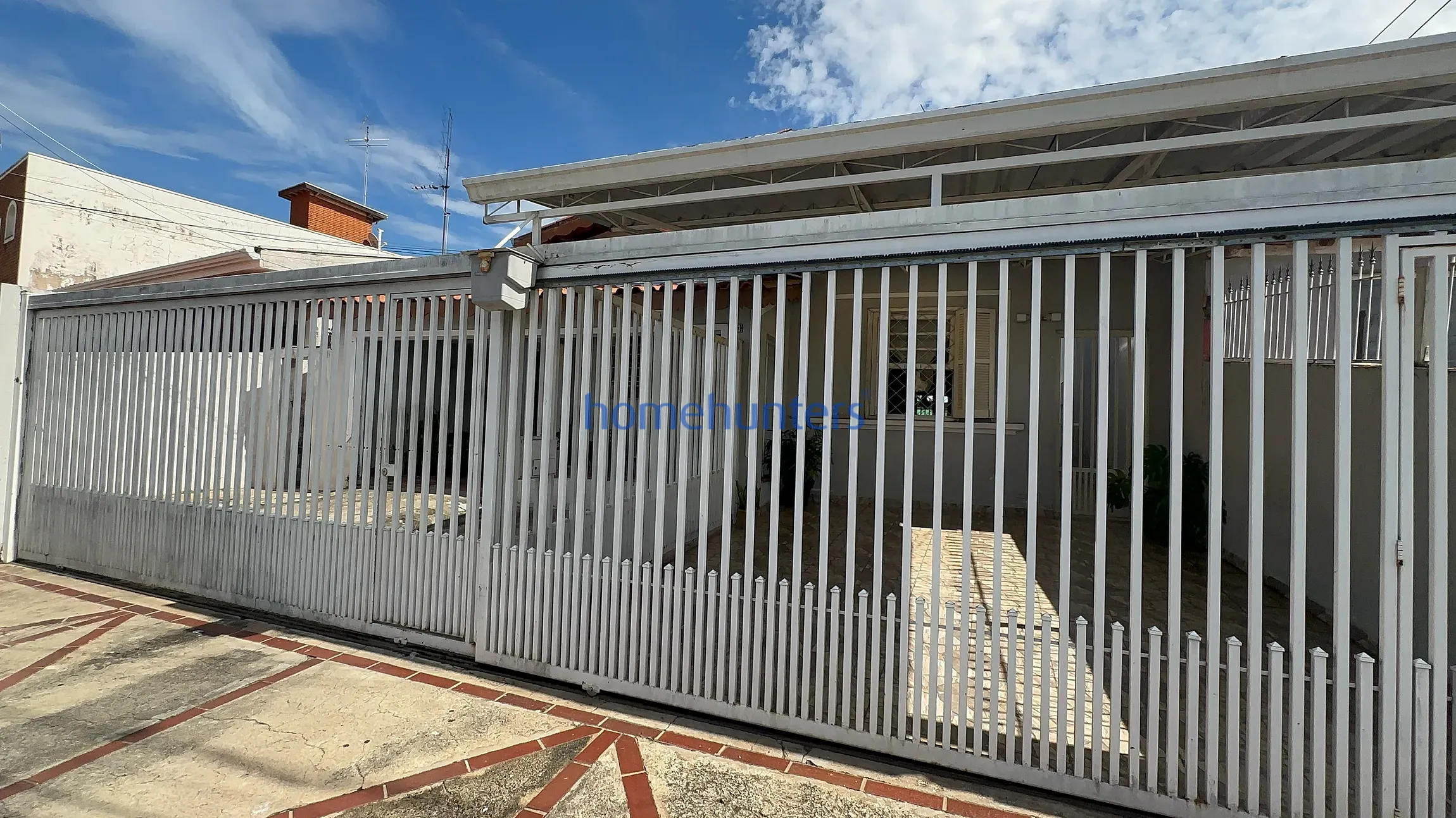 Casa, 4 quartos, 186 m² - Foto 1