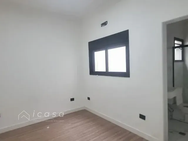 Casa com 130m² 3 quartos e 2 banheiros, à venda, no bairro Jardim Vale do Sol em São José dos Campos
