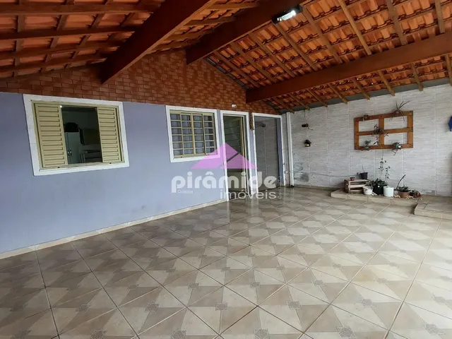 Casa com 147m² 2 quartos e 2 banheiros, à venda, no bairro Vila Adriana em São José Dos Campos