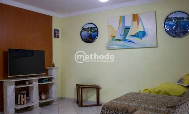 Casa, 4 quartos, 195 m² - Foto 1