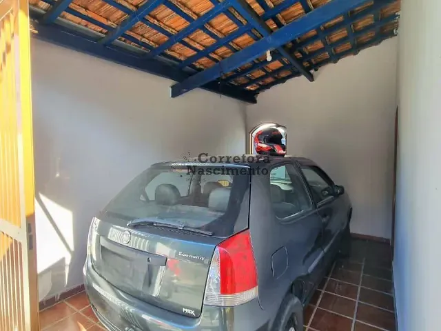 Casa 2 quartos e 1 banheiro, para alugar, no bairro Jardim das Indústrias em Jacareí