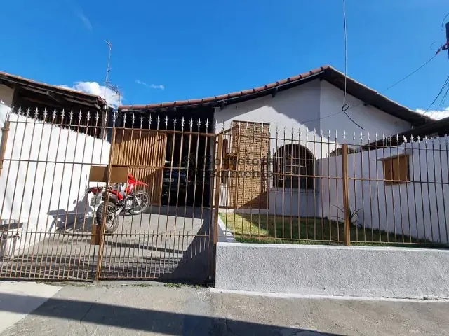 Casa 2 quartos e 1 banheiro, para alugar, no bairro Jardim das Indústrias em Jacareí