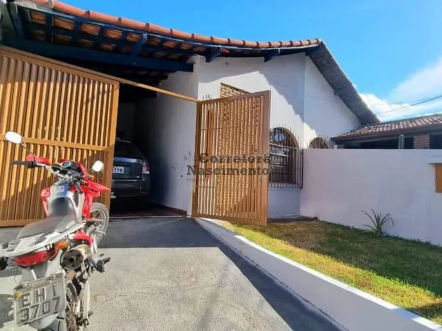Casa 2 quartos e 1 banheiro, para alugar, no bairro Jardim das Indústrias em Jacareí