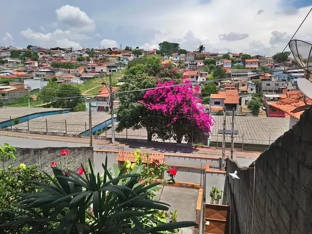 Casa 2 quartos e 1 banheiro, à venda, no bairro Jardim Paraíso em Jacareí