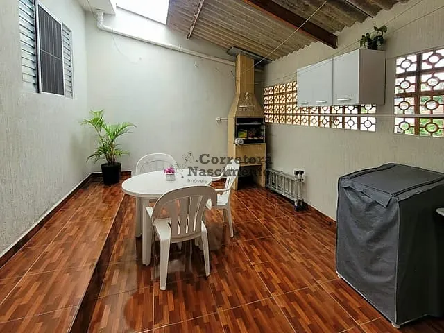 Casa 2 quartos e 1 banheiro, à venda, no bairro Jardim Paraíso em Jacareí