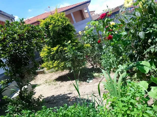 Casa 2 quartos e 1 banheiro, à venda, no bairro Jardim Paraíso em Jacareí