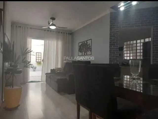 Casa com 175m² 3 quartos e 2 banheiros, à venda, no bairro Jardim Piazza Di Roma II em Sorocaba