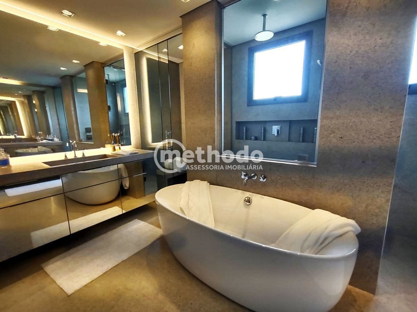 Casa, 3 quartos, 329 m² - Foto 43