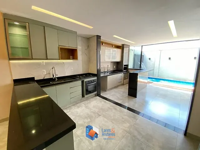 Casa com 250m² 3 quartos e 3 banheiros, à venda, no bairro Jardim San Marco II em Ribeirão Preto