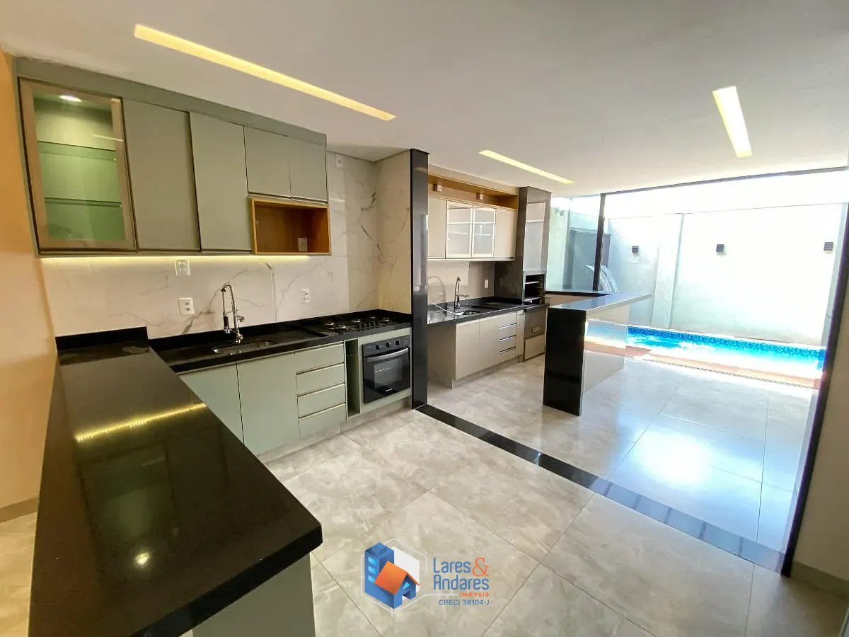 Casa, 3 quartos, 141 m² - Foto 3
