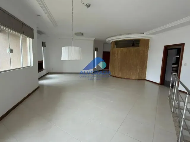 Casa com 1000m² 4 quartos e 6 banheiros, à venda, no bairro Condomínio Residencial Mirante do Vale em Jacareí
