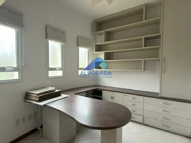 Casa com 1000m² 4 quartos e 6 banheiros, à venda, no bairro Condomínio Residencial Mirante do Vale em Jacareí