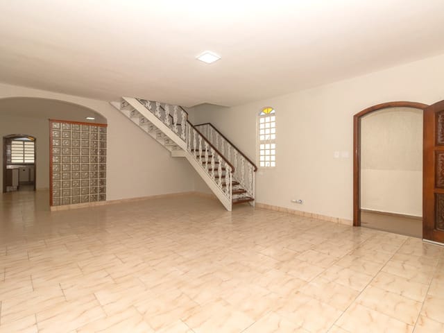Casa com 204m² 4 quartos e 4 banheiros, à venda, no bairro Chácara São João em São Paulo